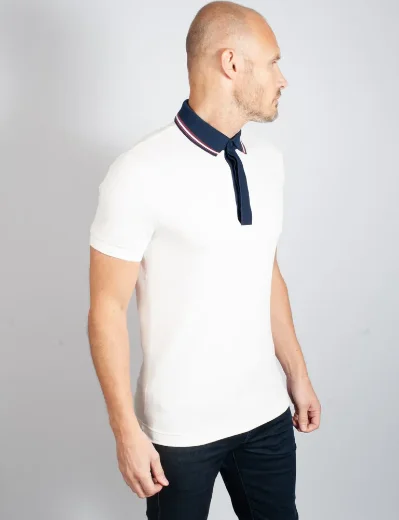 Lacoste Men's Smart Paris Polo with Contrast Collar | Off White