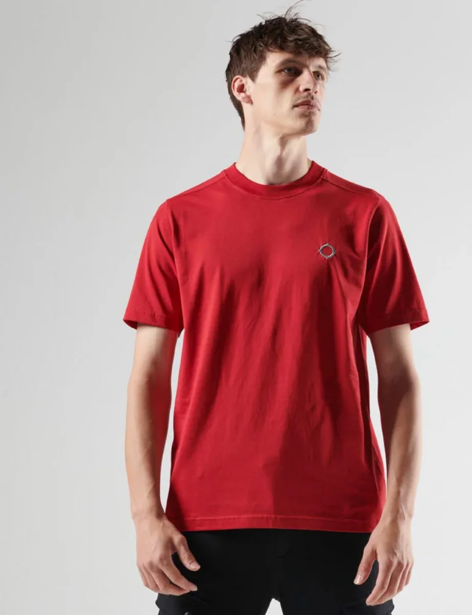 Ma Strum Short Sleeve Icon T-Shirt | Carmine Red