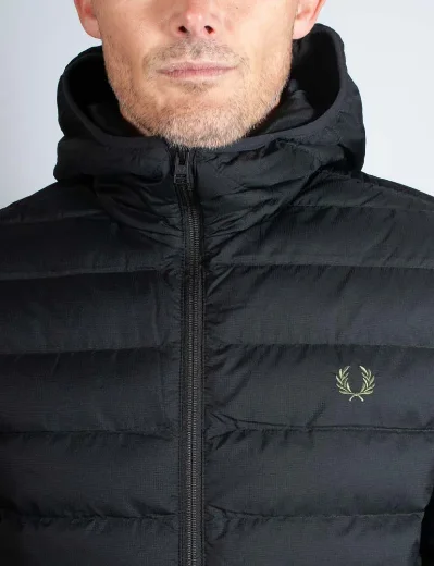 Fred Perry Hooded Insulated Jacket | Black