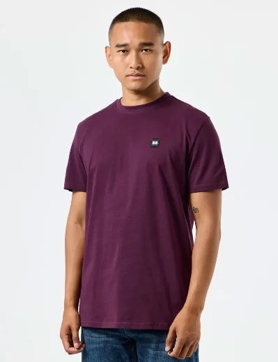 Weekend Offender Cannon Beach T-Shirt | Acai Berry