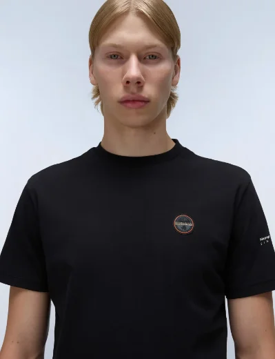 Napapijri S-Badge T-Shirt | Black