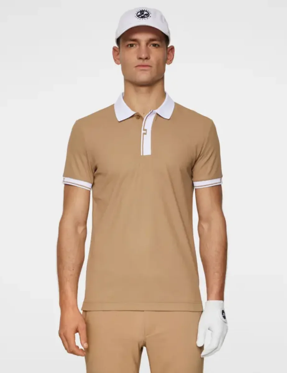 J.Lindeberg Bay Slim Polo | Tigers Eye