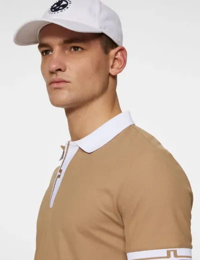 J.Lindeberg Bay Slim Polo | Tigers Eye