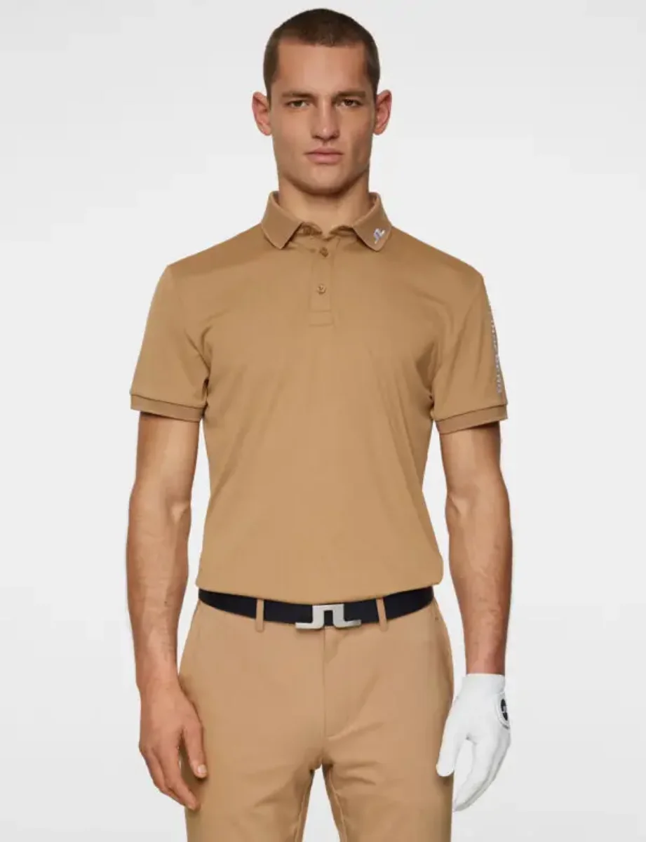 J.Lindeberg Tour Tech Polo | Tiger eye