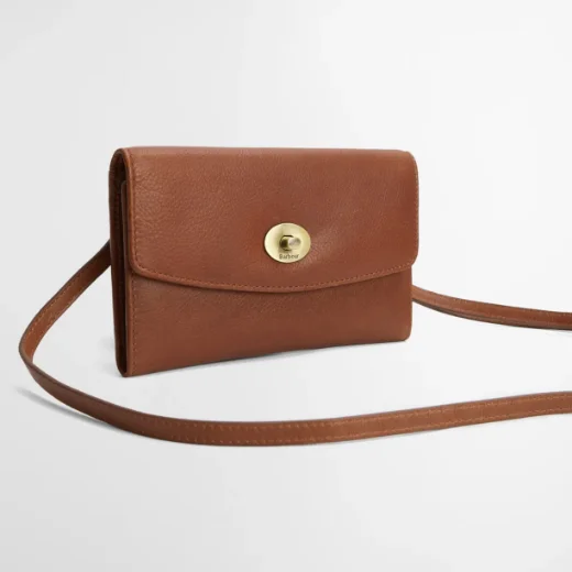 Barbour Isla Leather Travel Purse | Brown