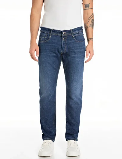 Replay Rocco Comfort-Fit Jean | Medium Dark Wash