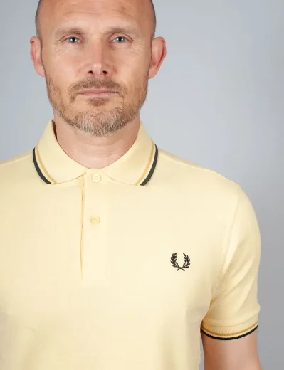 Fred Perry Twin Tipped Polo Shirt | Champions Gold / Honeycomb / Black