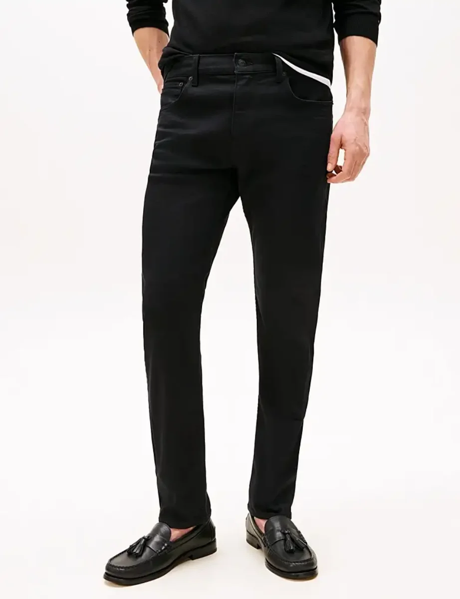 Tommy Hilfiger Core Harlem Tapered Leg Stay | Black