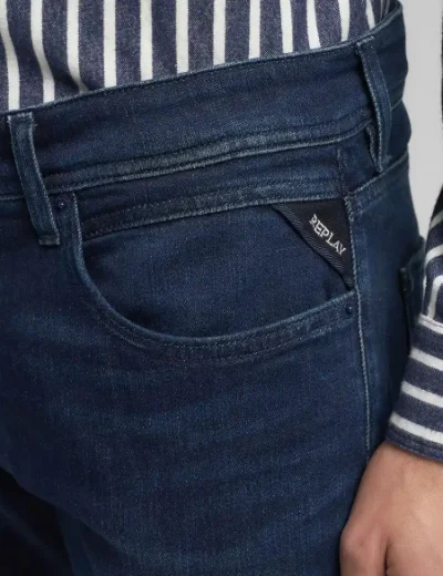 Replay Grover 879 980 Straight Fit Jean | Dark Blue