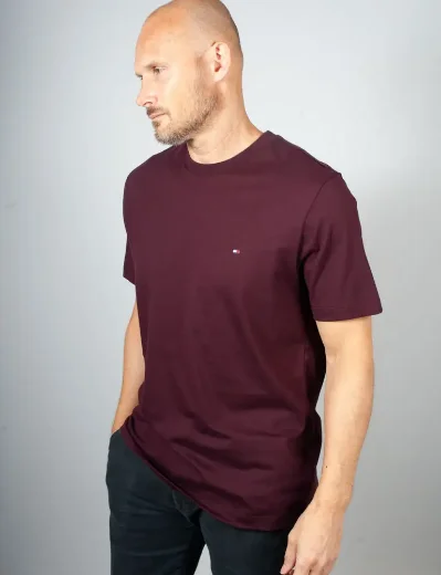 Tommy Hilfiger Essential Seasonal Regular Fit T-Shirt | Deep Burgundy
