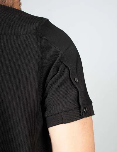 Luke Keswick Rib Detail Crew T-shirt | Black
