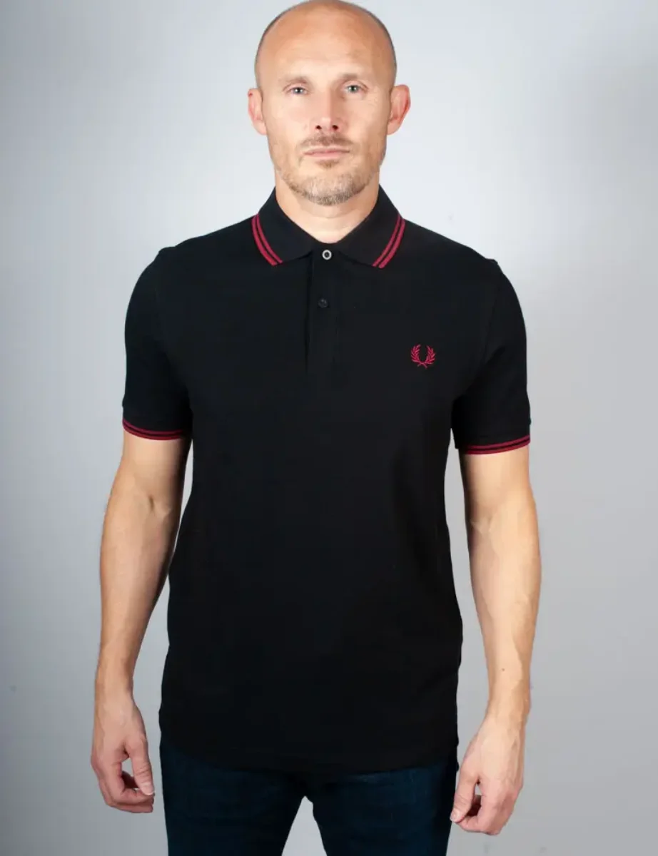 Fred Perry Twin Tipped Polo Shirt | Black / Burnt Red