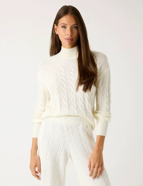 Guess Wool Blend Sweater | White Guess Wool Blend Sweater | White