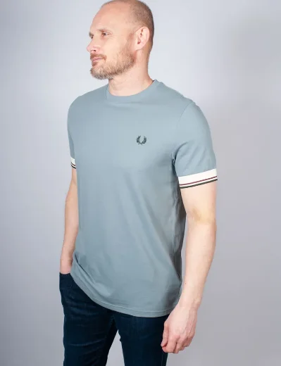 Fred Perry Twin Tipped Cuff T-shirt | Stockport Blue