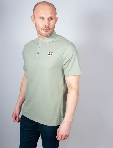 Aquascutum Stretch Piquet Badge Polo | Sage Green