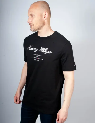 Picture of Tommy Hilfiger Script Logo T-Shirt | Black