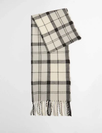 Barbour Dover Beanie Hat and Hailes Scarf Gift Set | Monochrome